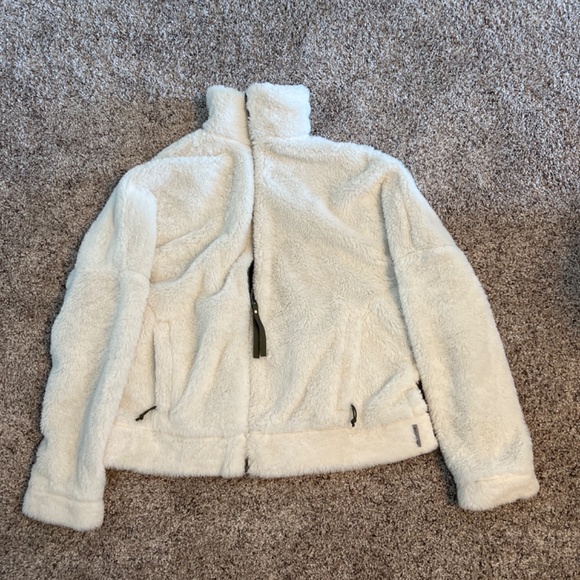 Zip up - Picture 2 of 4